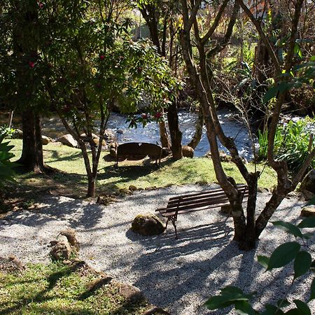 Riacho Das Pedras Pousada Gonçalves Exterior foto